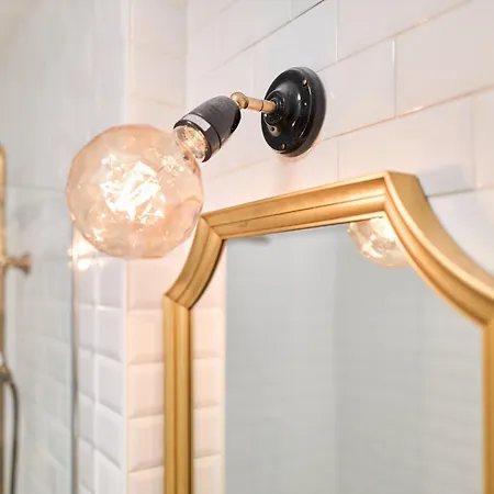 Le Talleyrand Hyper Centre Place D'erlon